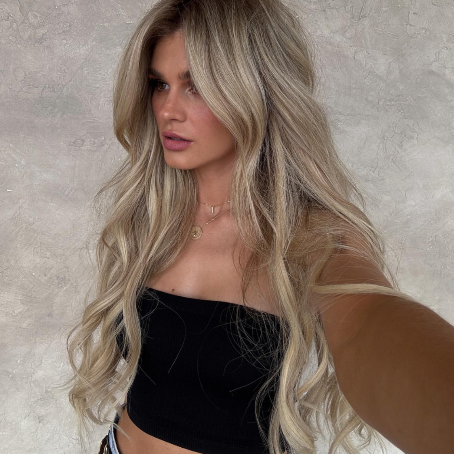 Love_The_Style_Human_Remy_Classic_Lace_Clip_In_Hair_Extension_Shade_613_Beach_Blonde